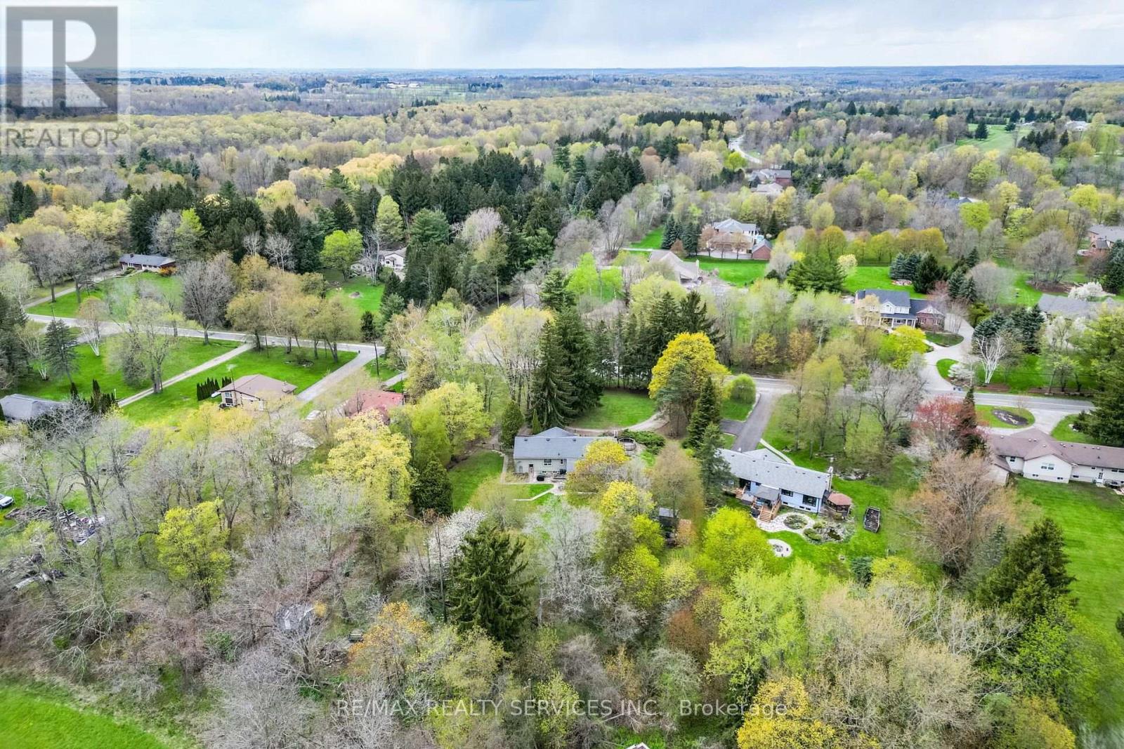 1368 2 SIDE ROAD - 45