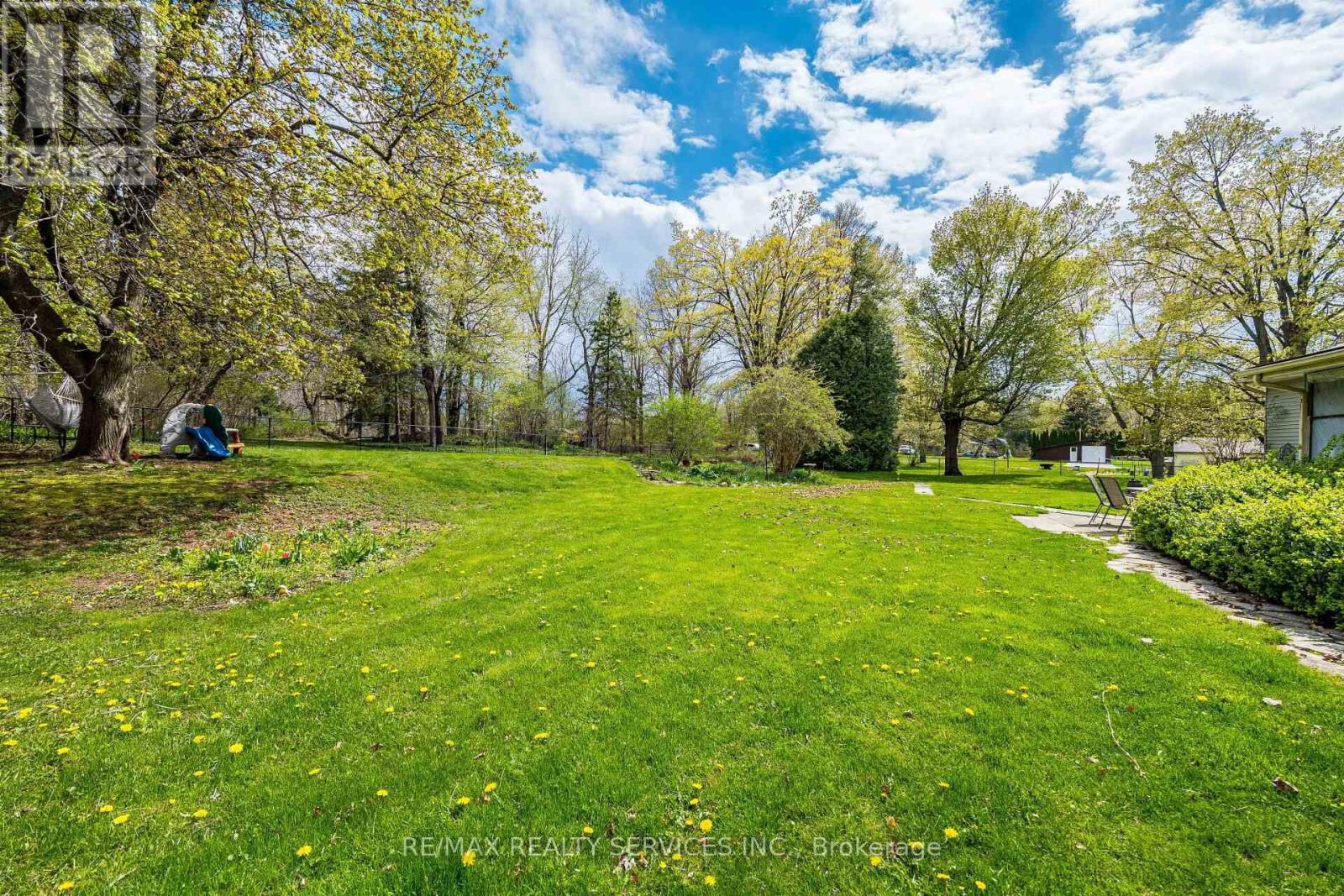 1368 2 SIDE ROAD - 38