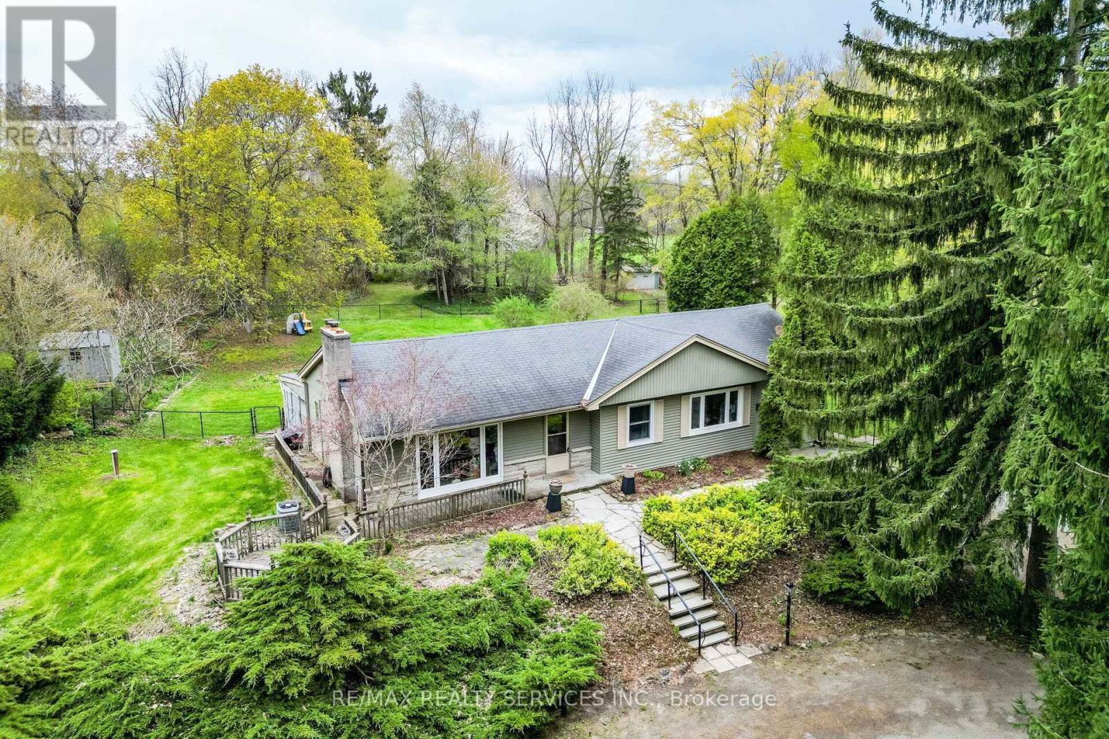 1368 2 SIDE ROAD - 5