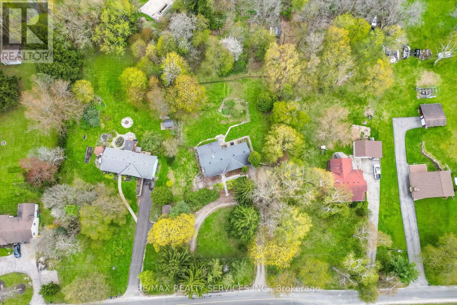 1368 2 SIDE ROAD - 7