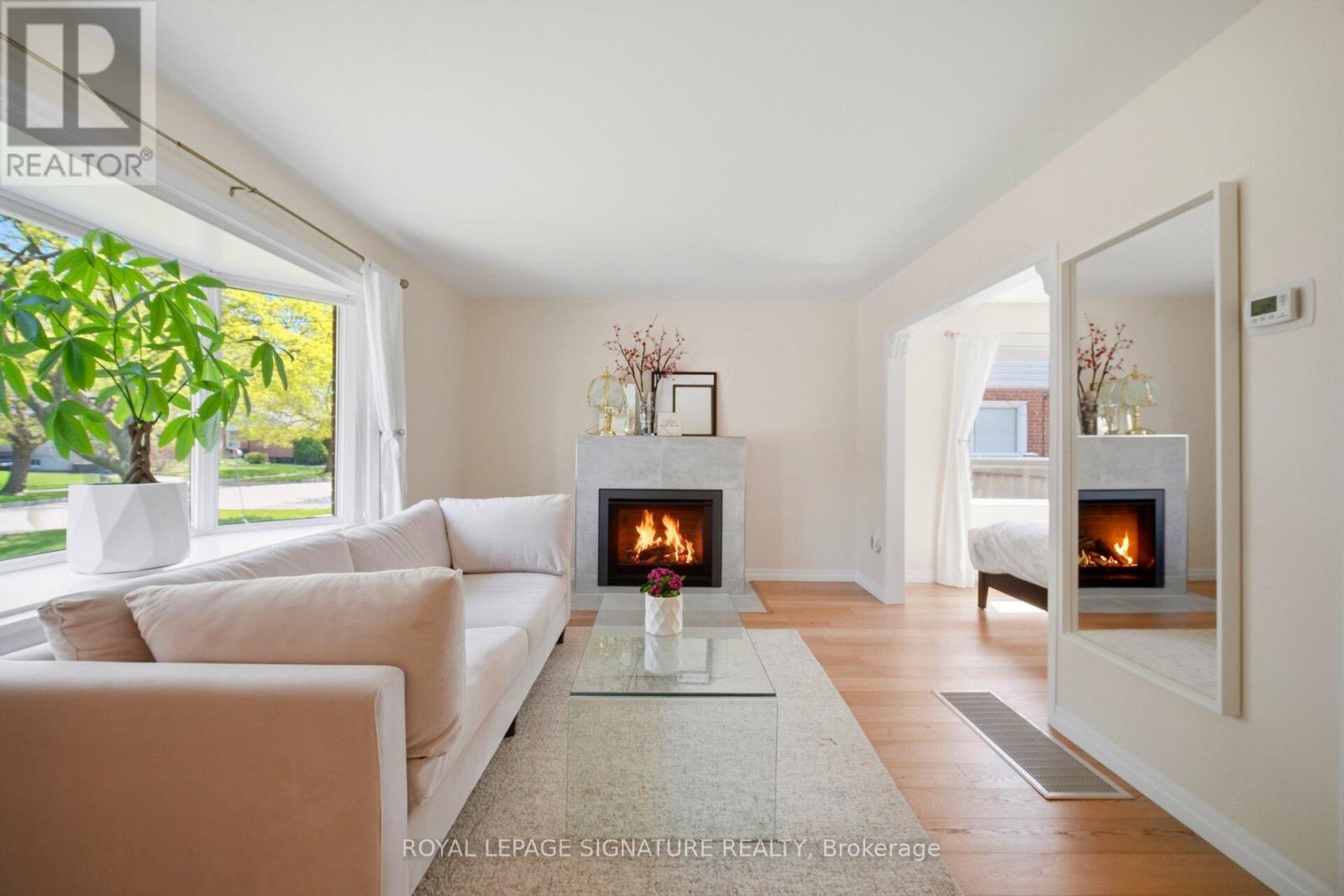 18 ERLESMERE AVENUE - 10