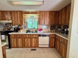 Laundry room - 42 Whitey Road, Traverse Bay, MB R0E2A0 Photo 8