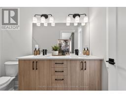 151 - 2830 Tokala Trail, London North, ON N6G5B4 Photo 19