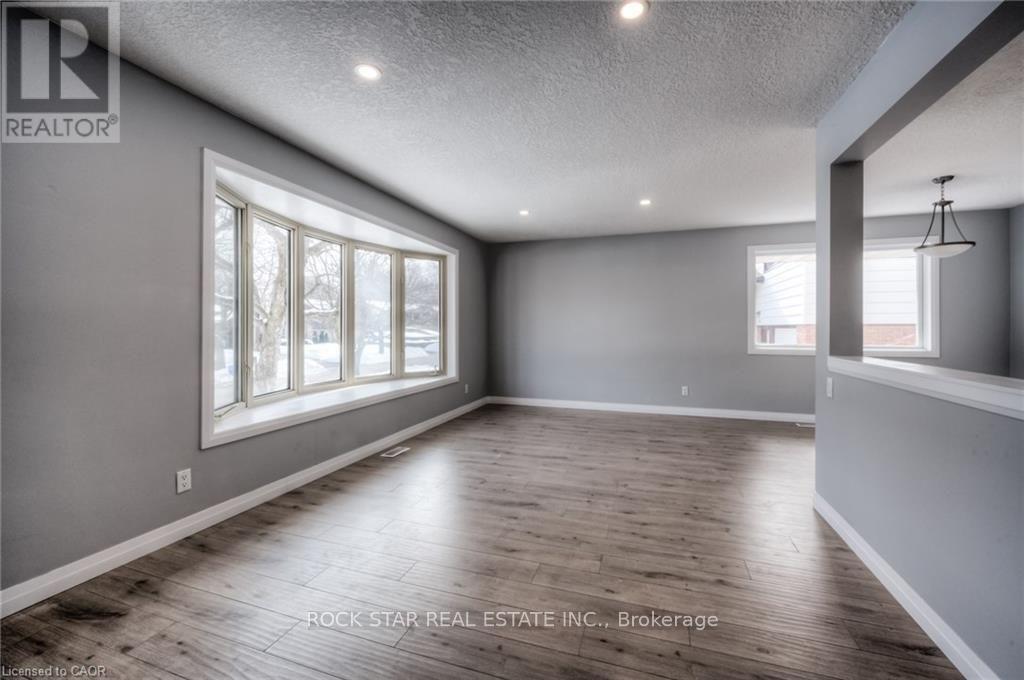 33 RUSKVIEW ROAD - 11