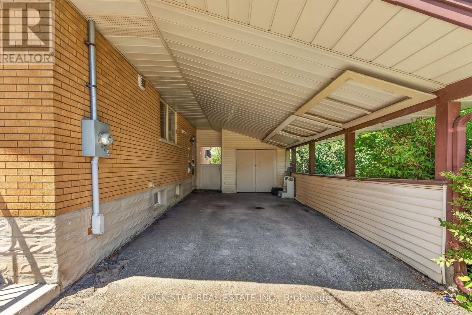 33 RUSKVIEW ROAD - 20