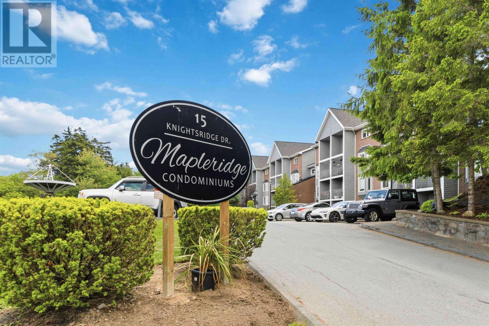 #303 15 Knightsridge Drive - 2