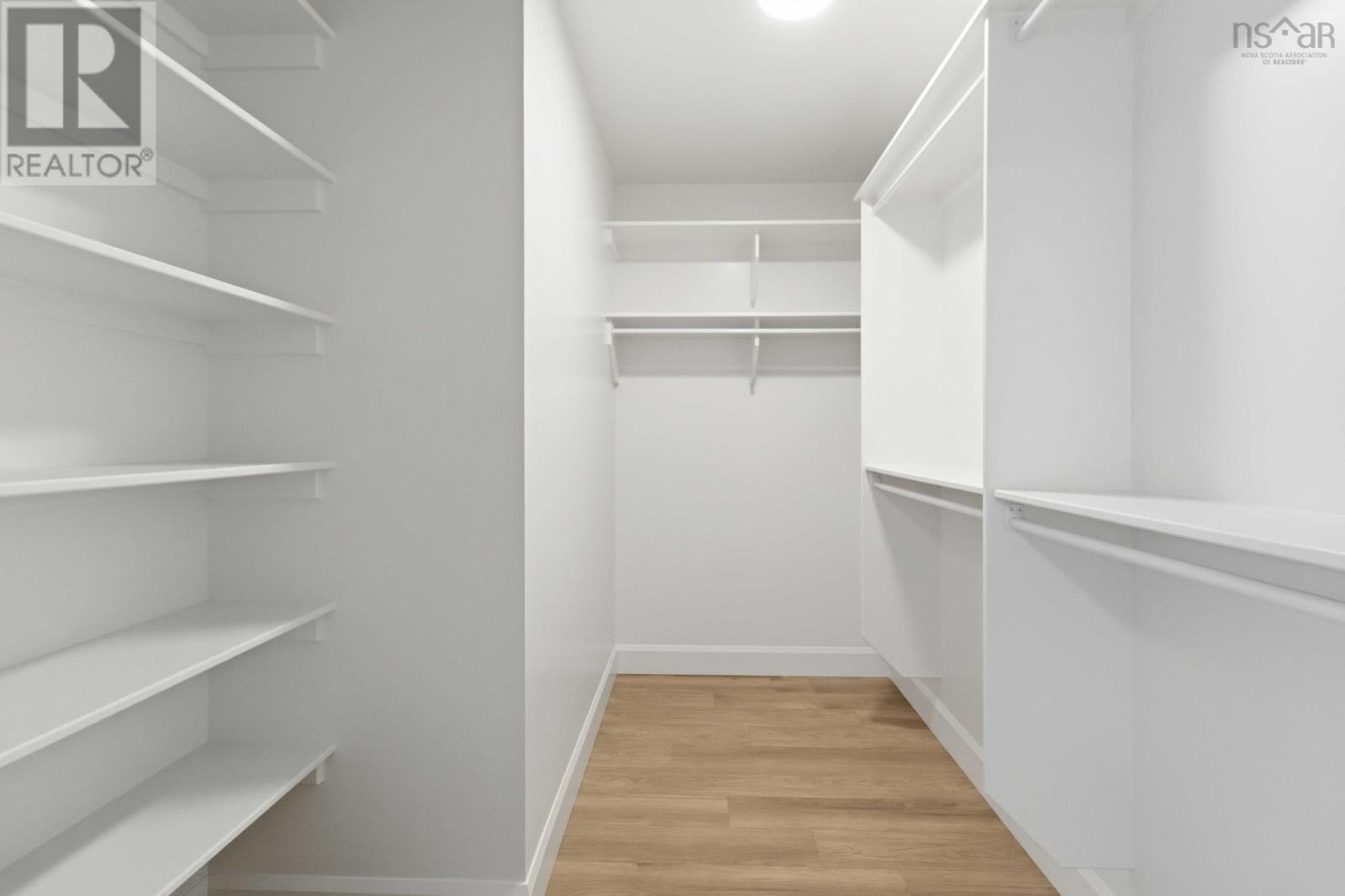 PC-43 25 Pearlgarden Close - 16