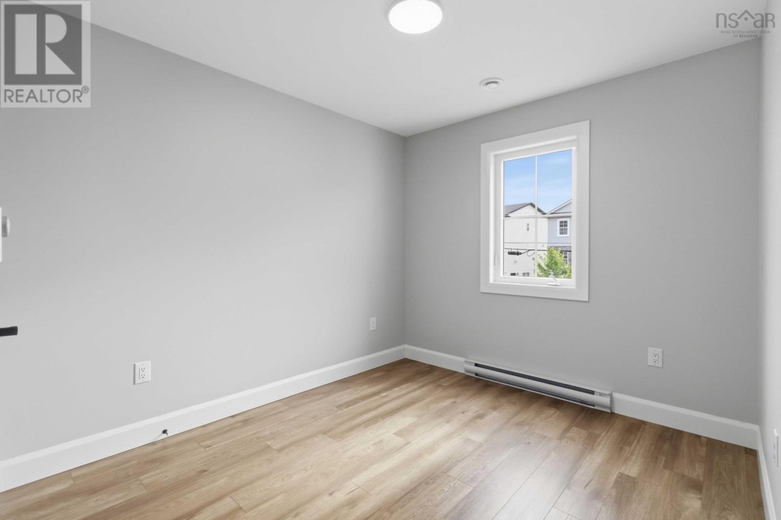 PC-43 25 Pearlgarden Close - 18