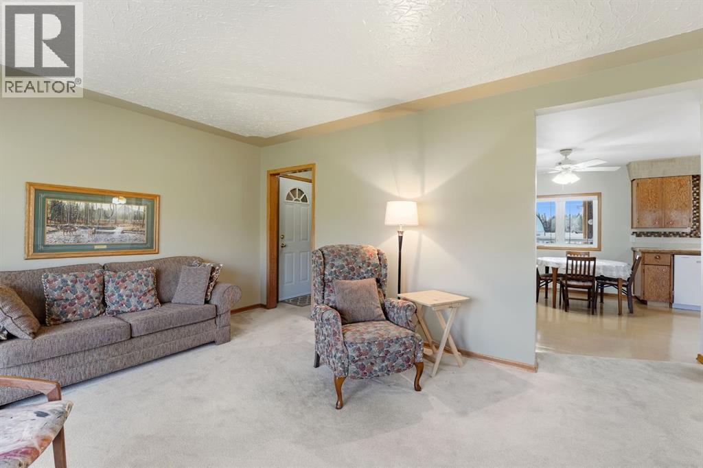 20019 Township Road 422 - 11