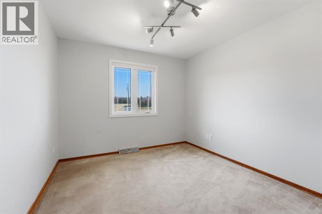 20019 Township Road 422 - 20
