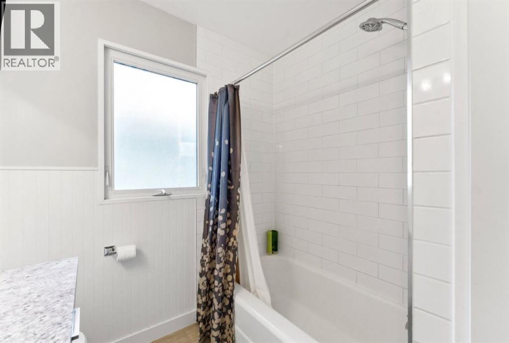 337 4 Street SW - 18