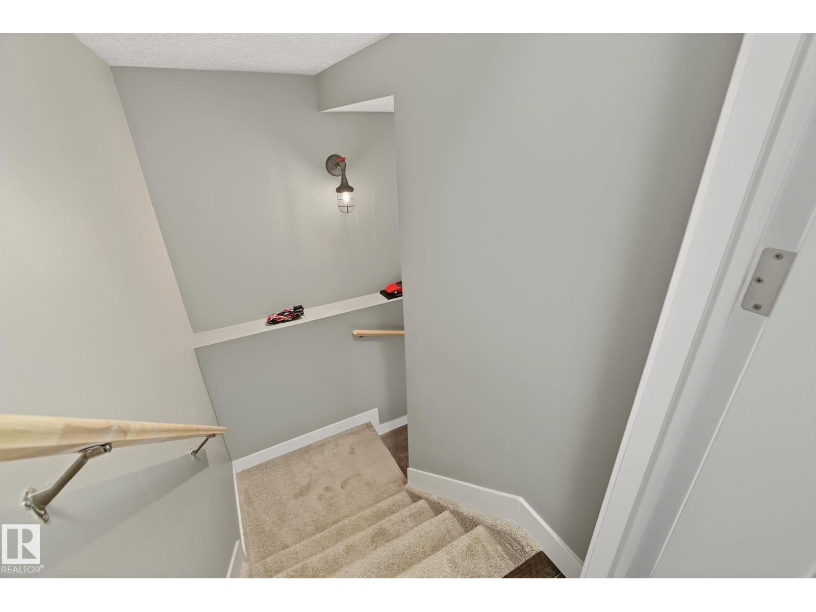 8005 223 ST NW - 30