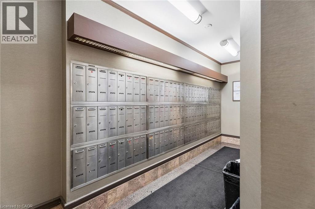 #1304 67 CAROLINE Street S - 47