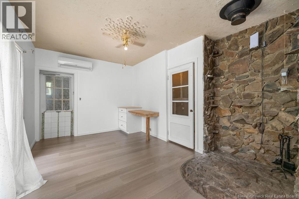 7290 Route 114 - Image 19