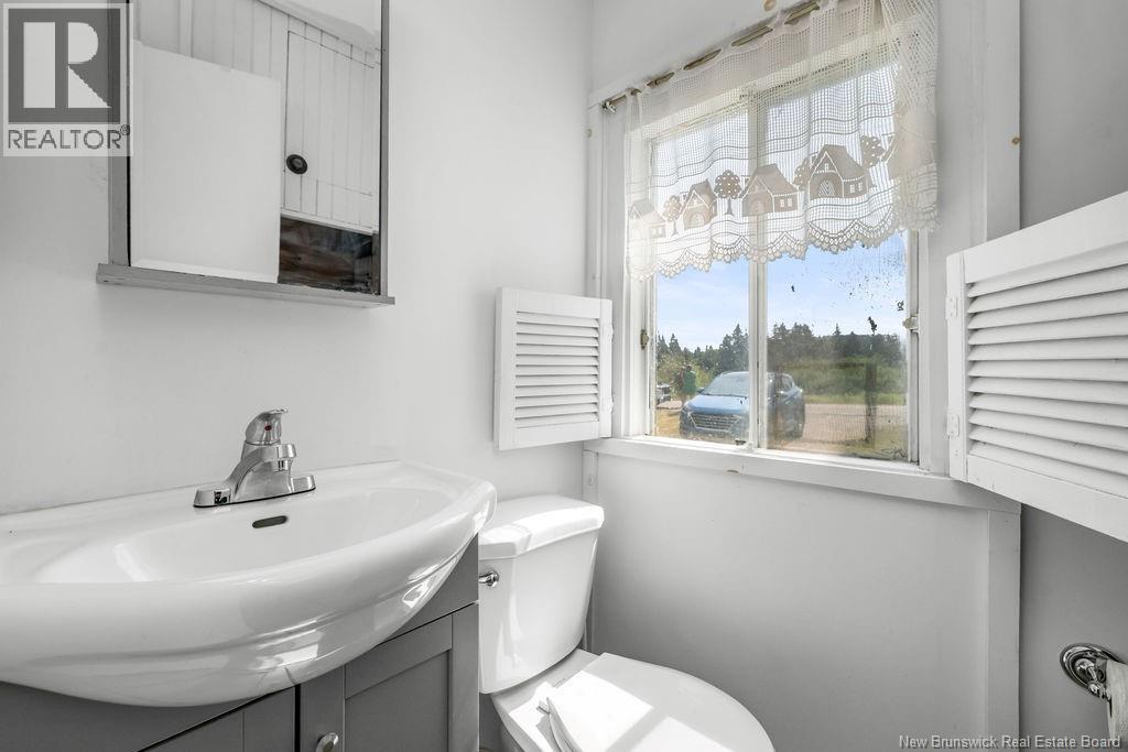 7290 Route 114 - Image 20