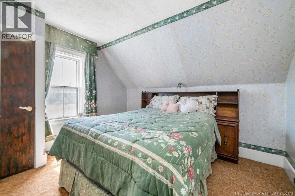 7290 Route 114 - Image 28