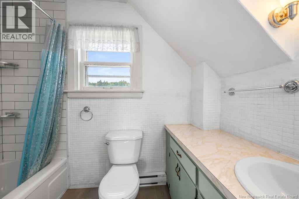 7290 Route 114 - Image 32