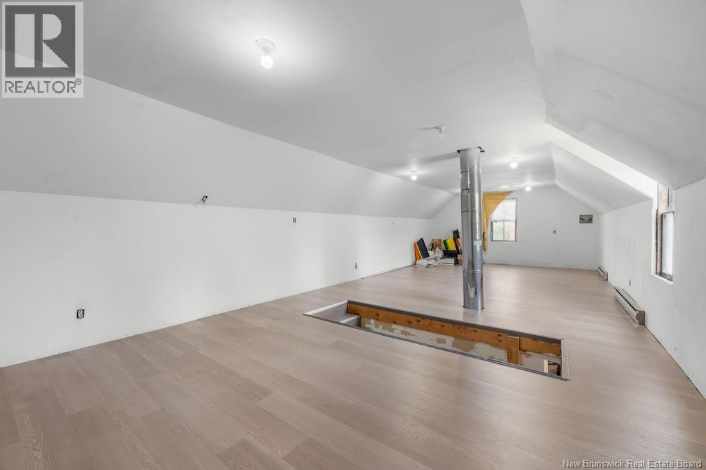 7290 Route 114 - Image 35