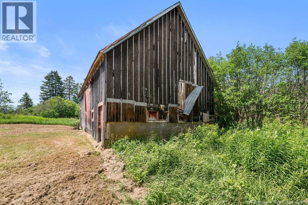 7290 Route 114 - Image 44