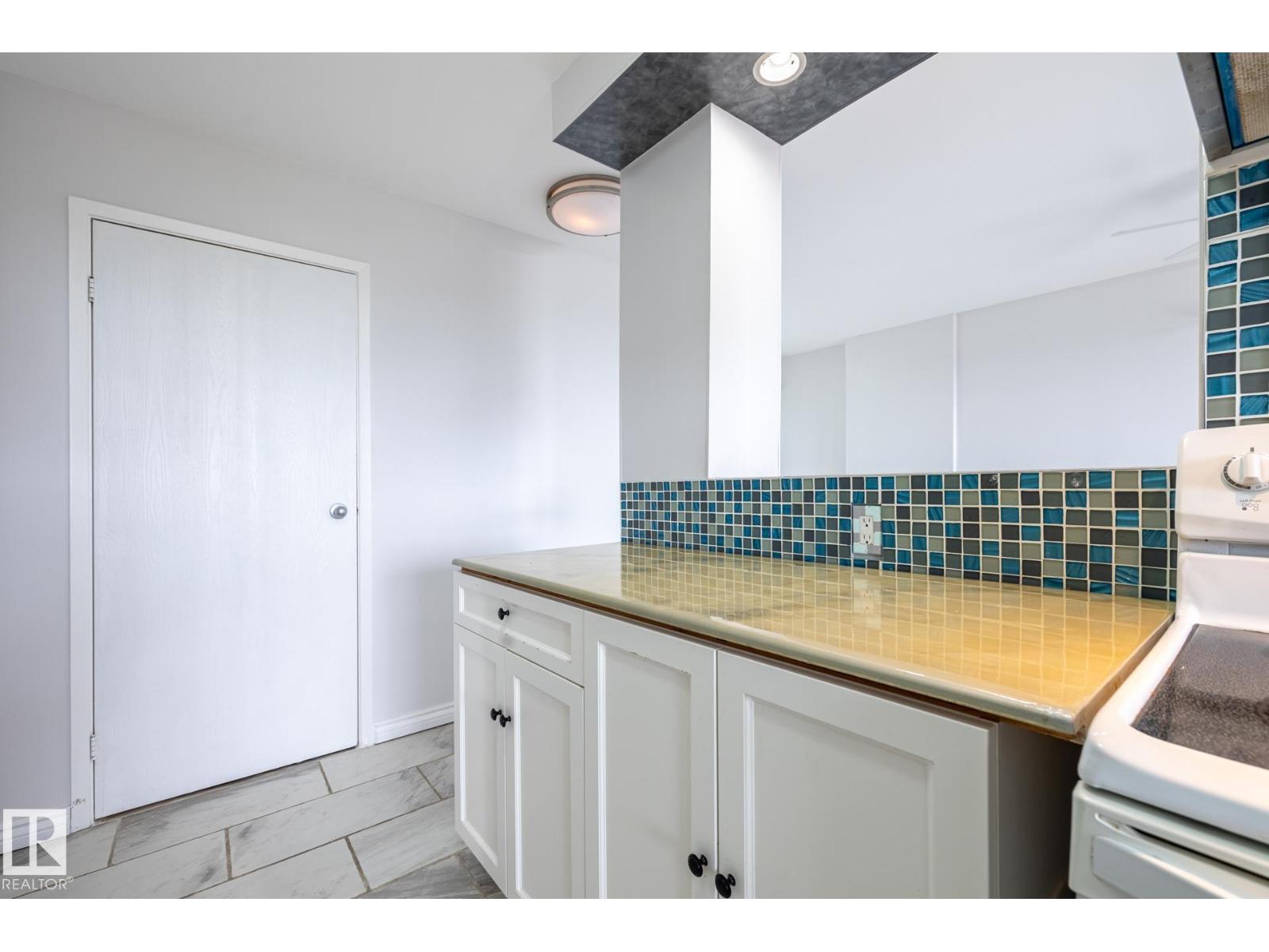 #910 12841 65 ST NW - 13