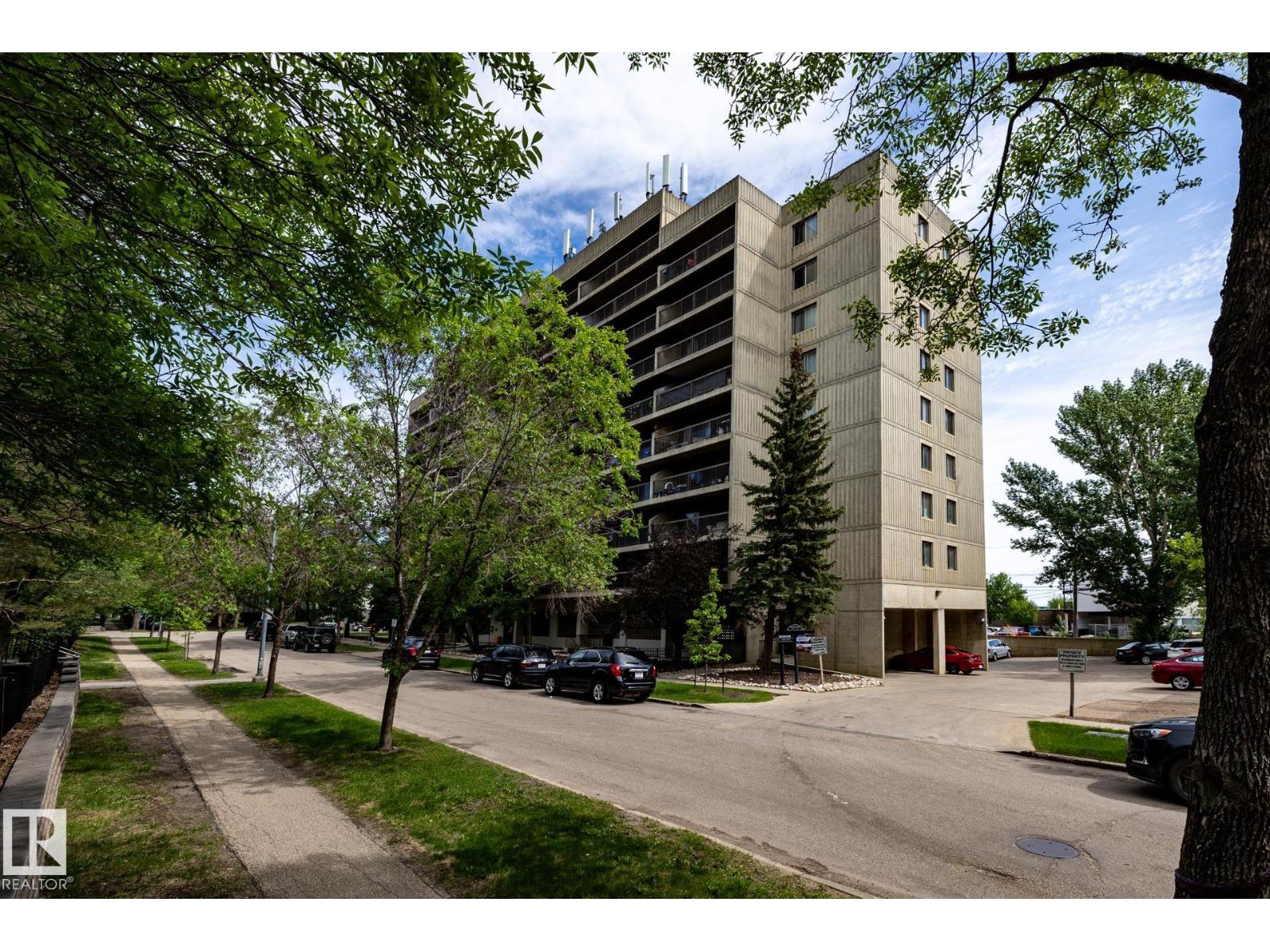 #910 12841 65 ST NW - 61