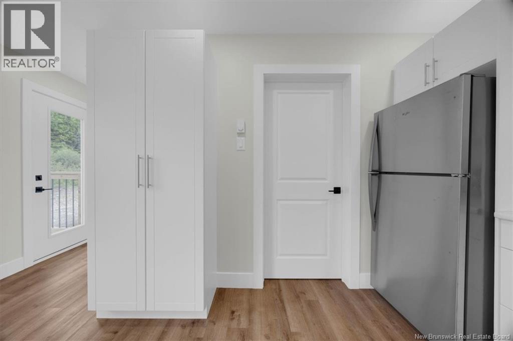 20 Helena Drive - 11