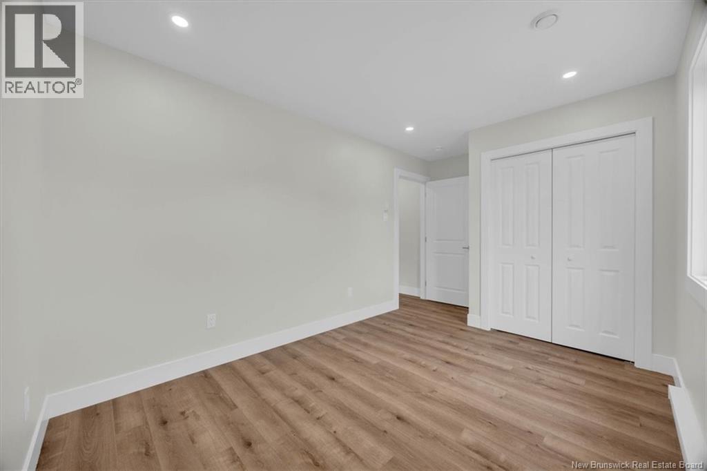20 Helena Drive - 16