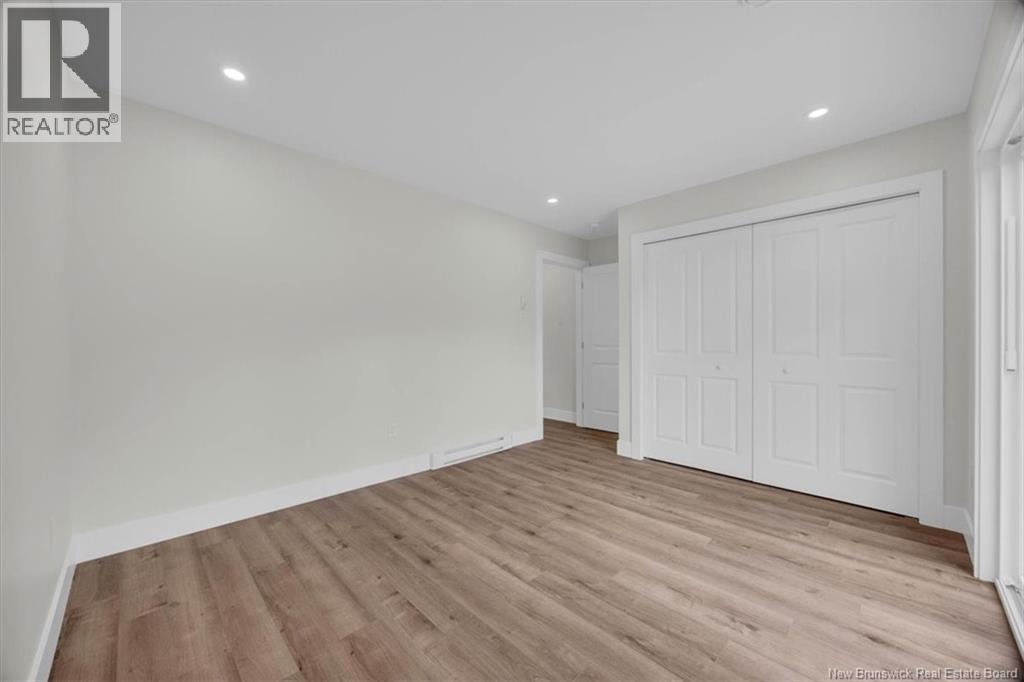 20 Helena Drive - 25
