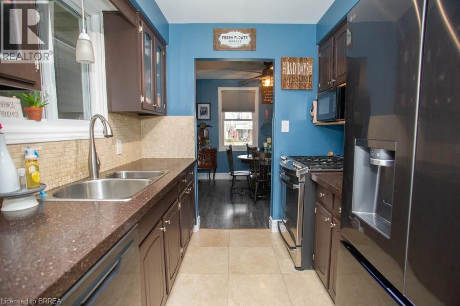 102 CENTURY HILL Drive - 10