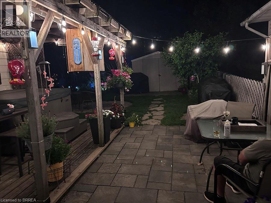 102 CENTURY HILL Drive - 33
