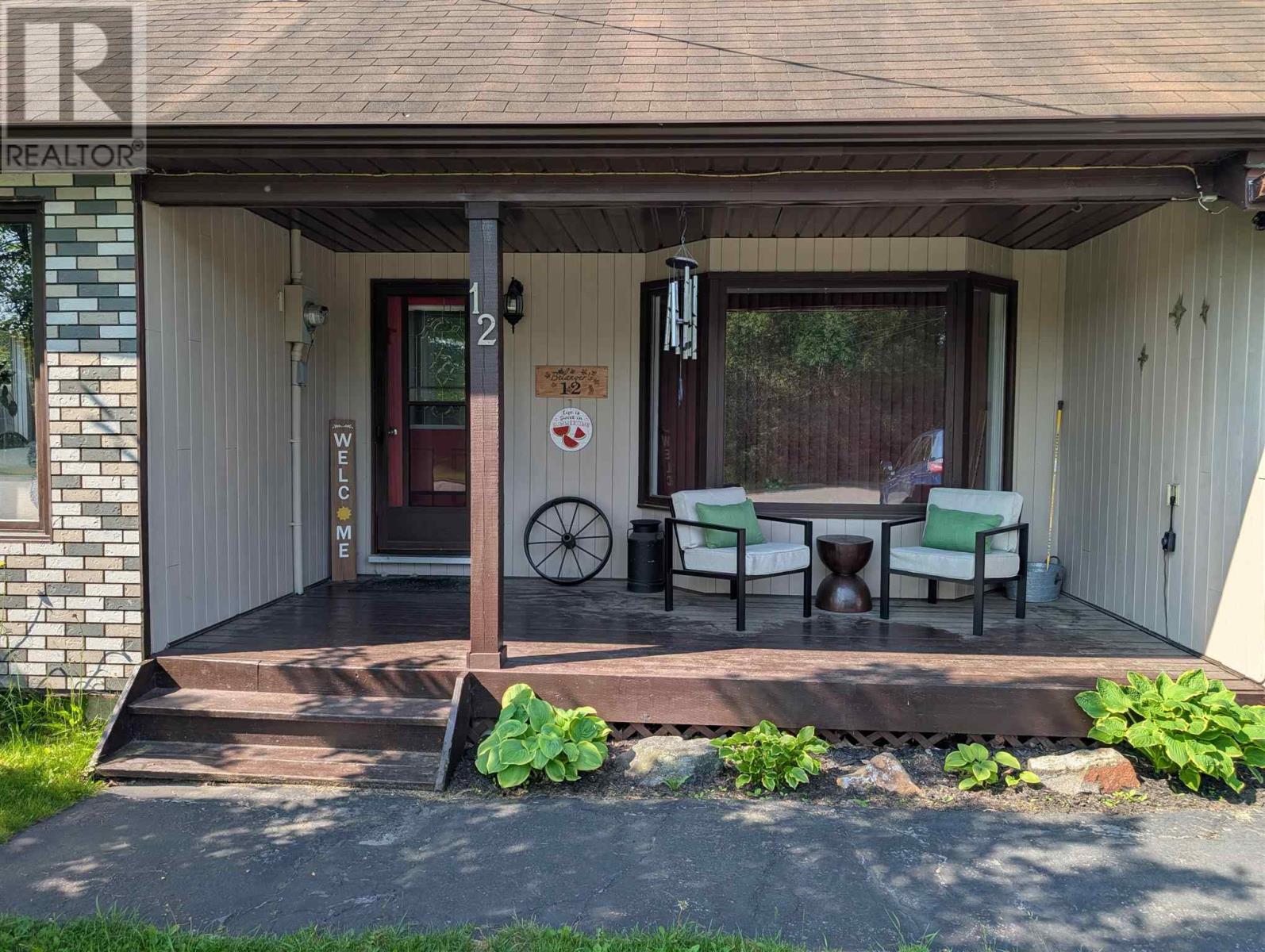 12 Maple ST - 2