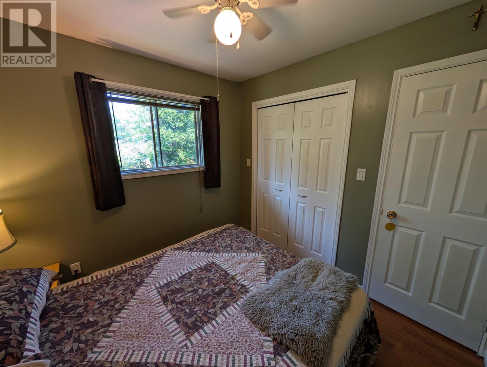 12 Maple ST - 26