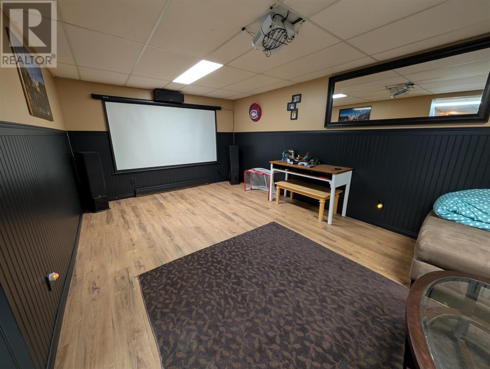 12 Maple ST - 35