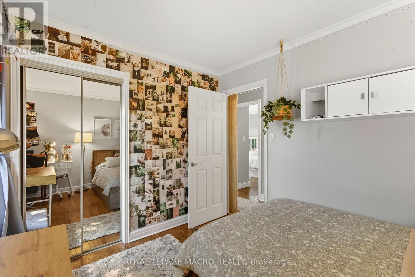 554 CHAMBERLAIN ROAD - 24