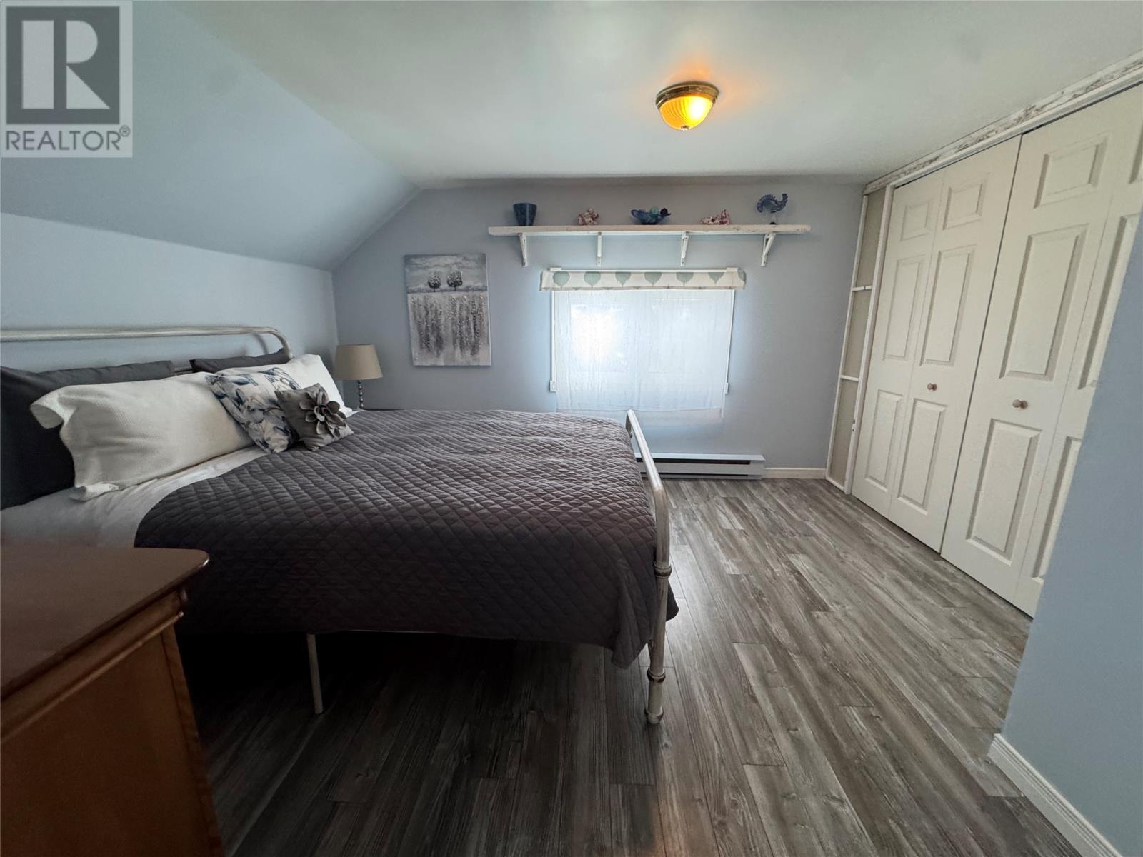 96 Main Street - 26