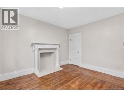 192 Church Street, photo 17
