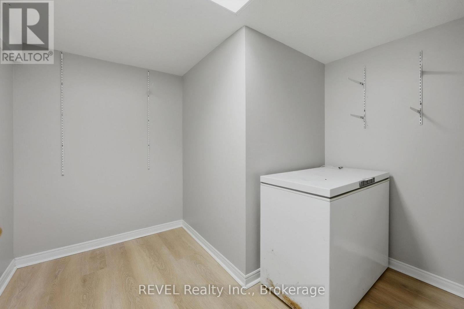 7962 BOOTH STREET - 23