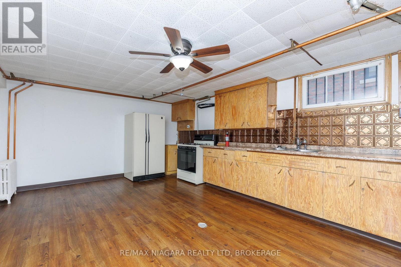 84 SECOND STREET - Image 28
