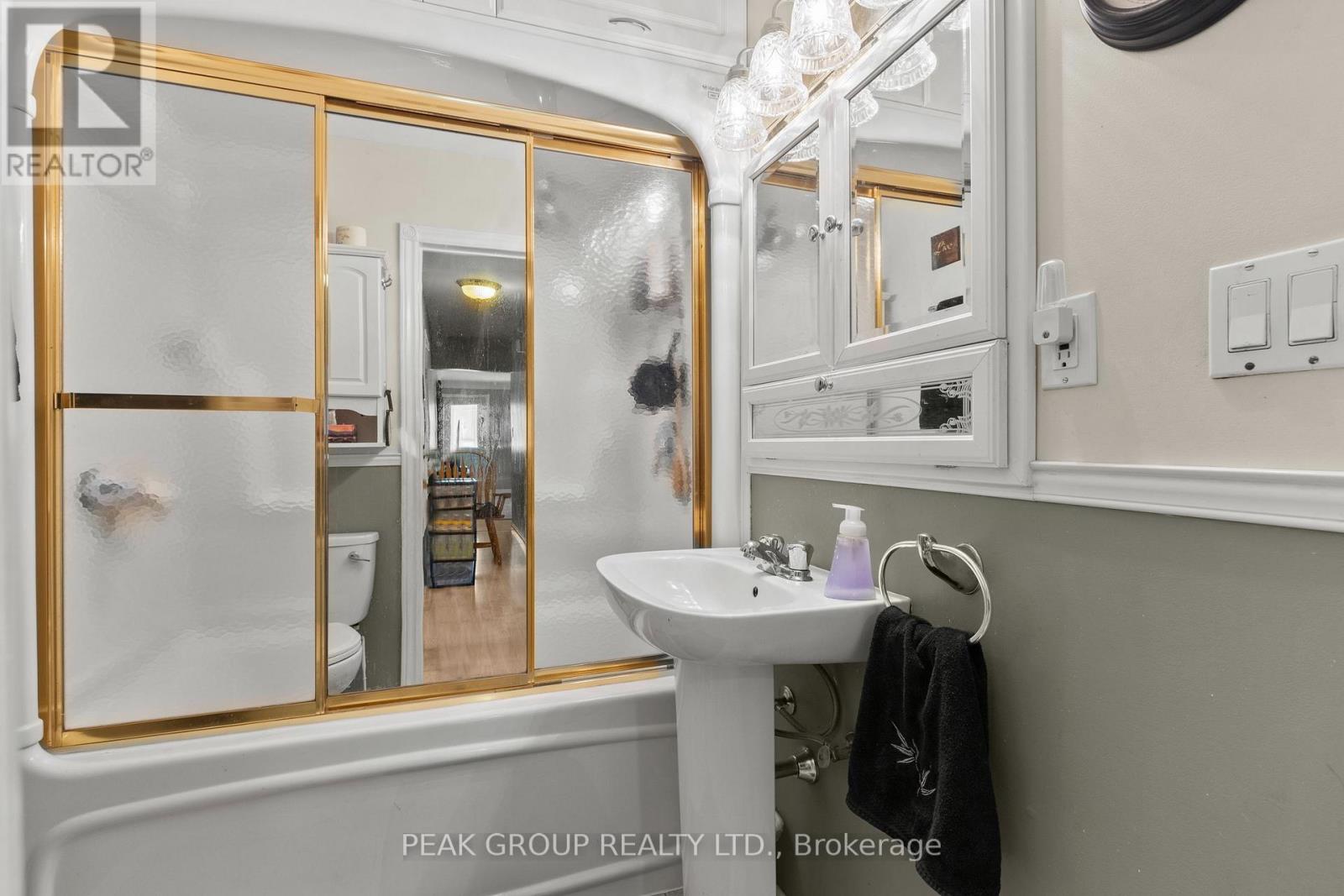 6324 TAYLOR STREET - 13