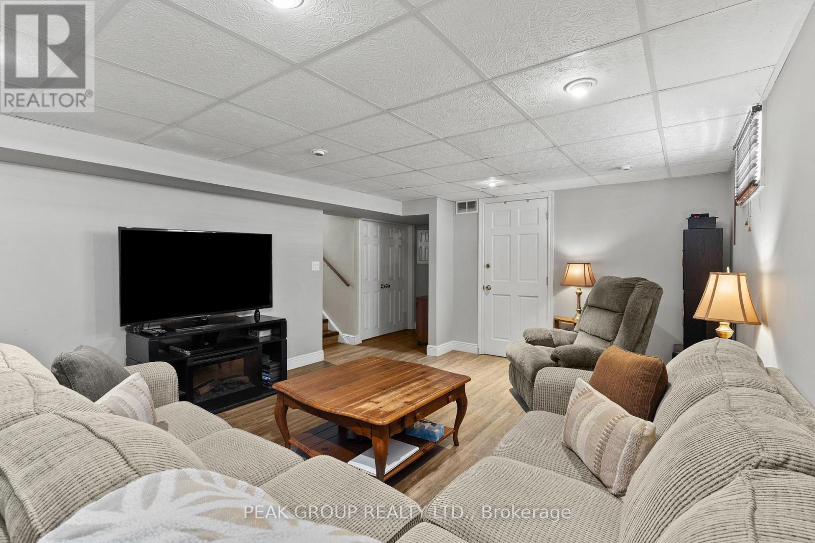 6324 TAYLOR STREET - 16