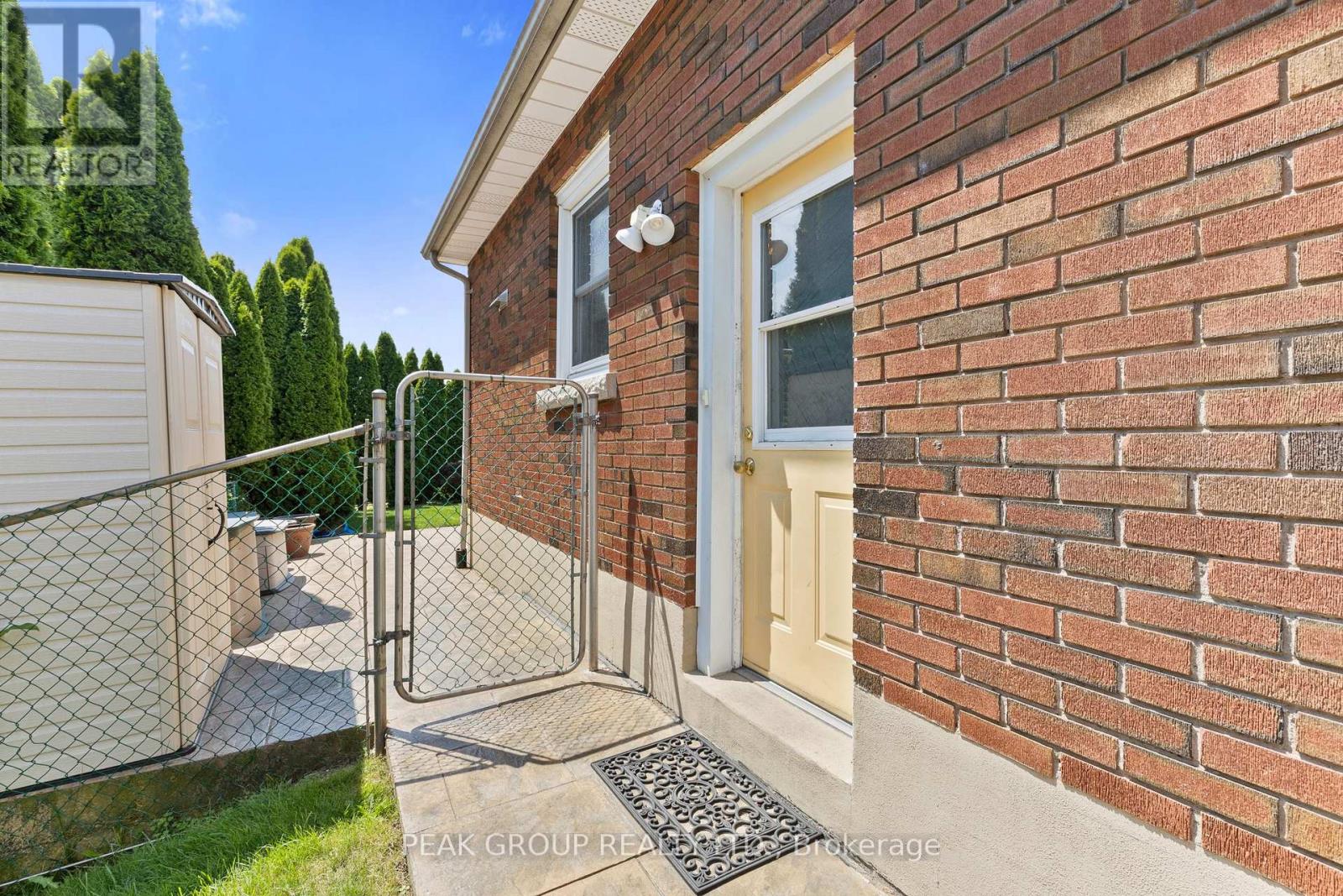 6324 TAYLOR STREET - 20