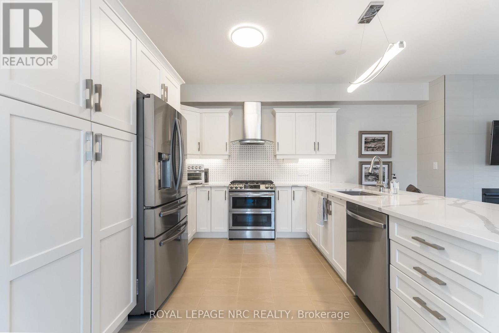 432 VIKING STREET - Image 10