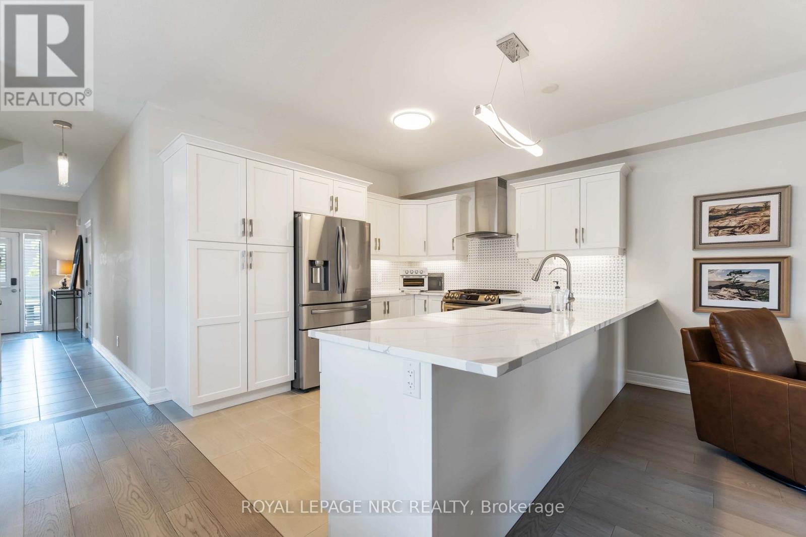 432 VIKING STREET - Image 14