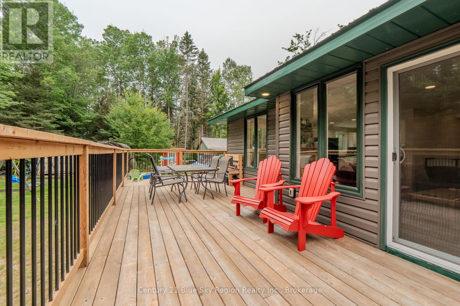 887 DEVELOPMENT ROAD - Image 22