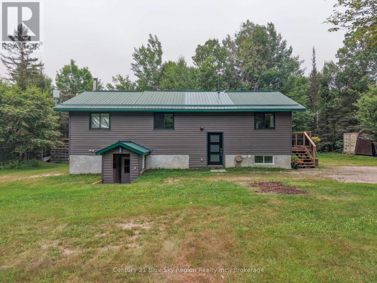 887 DEVELOPMENT ROAD - Image 4
