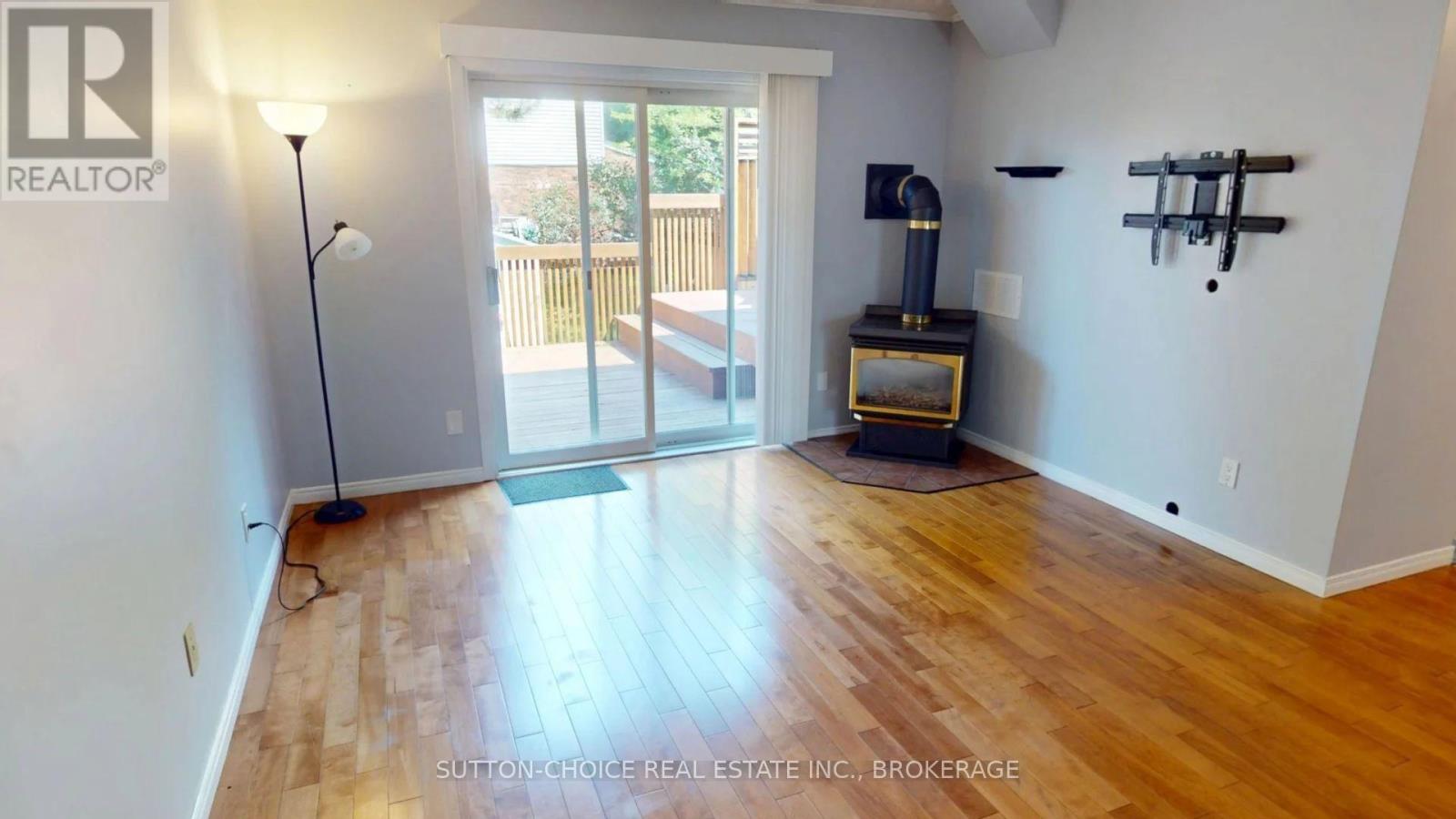 797 BIRCHWOOD ROAD - 10