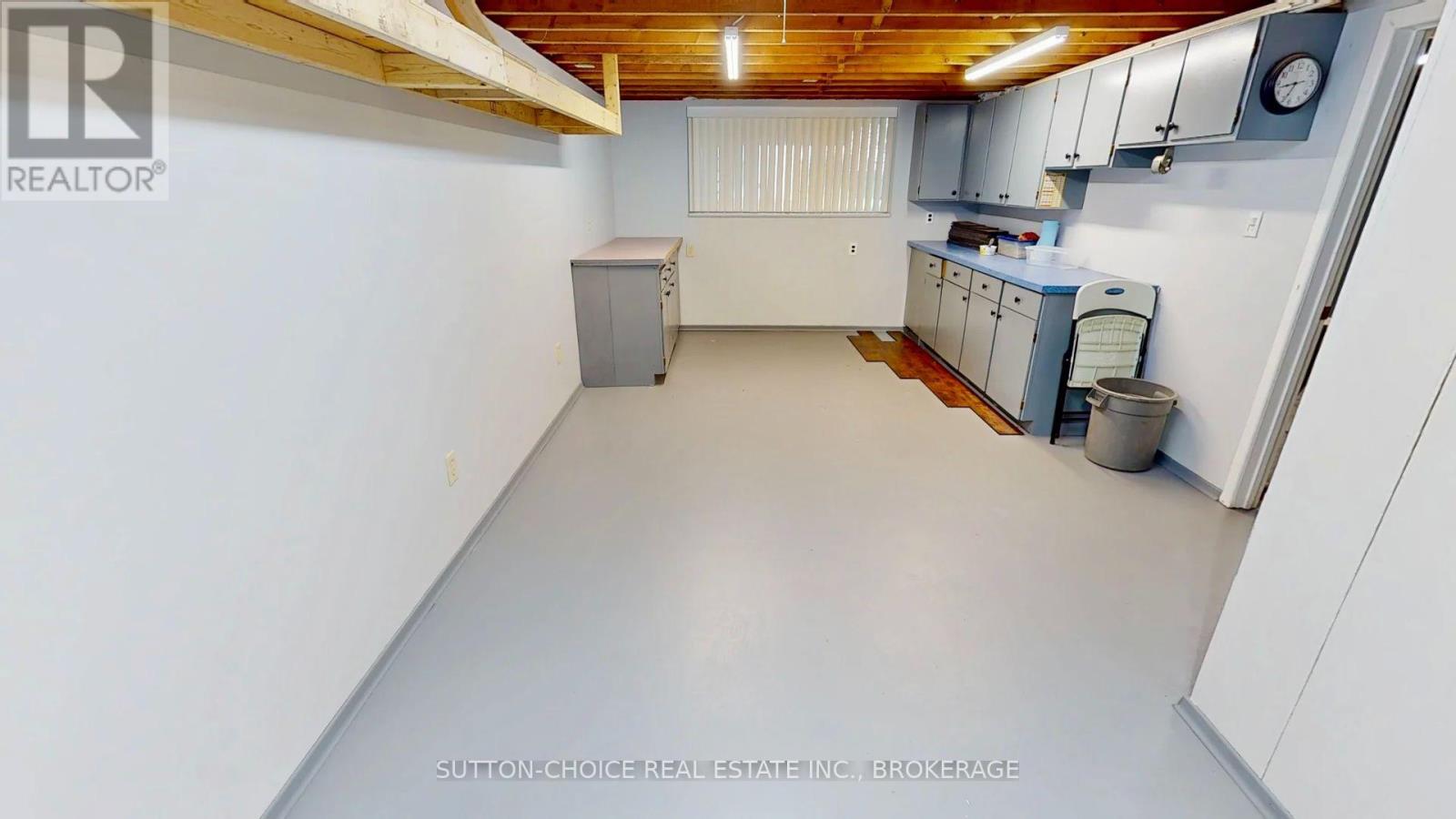 797 BIRCHWOOD ROAD - 40