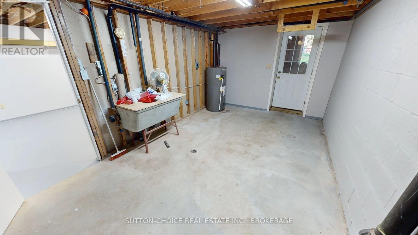 797 BIRCHWOOD ROAD - 42