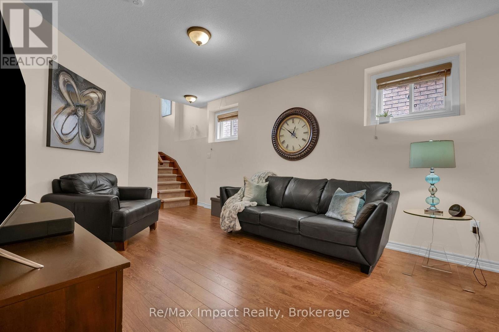 14A HUNT STREET - 23