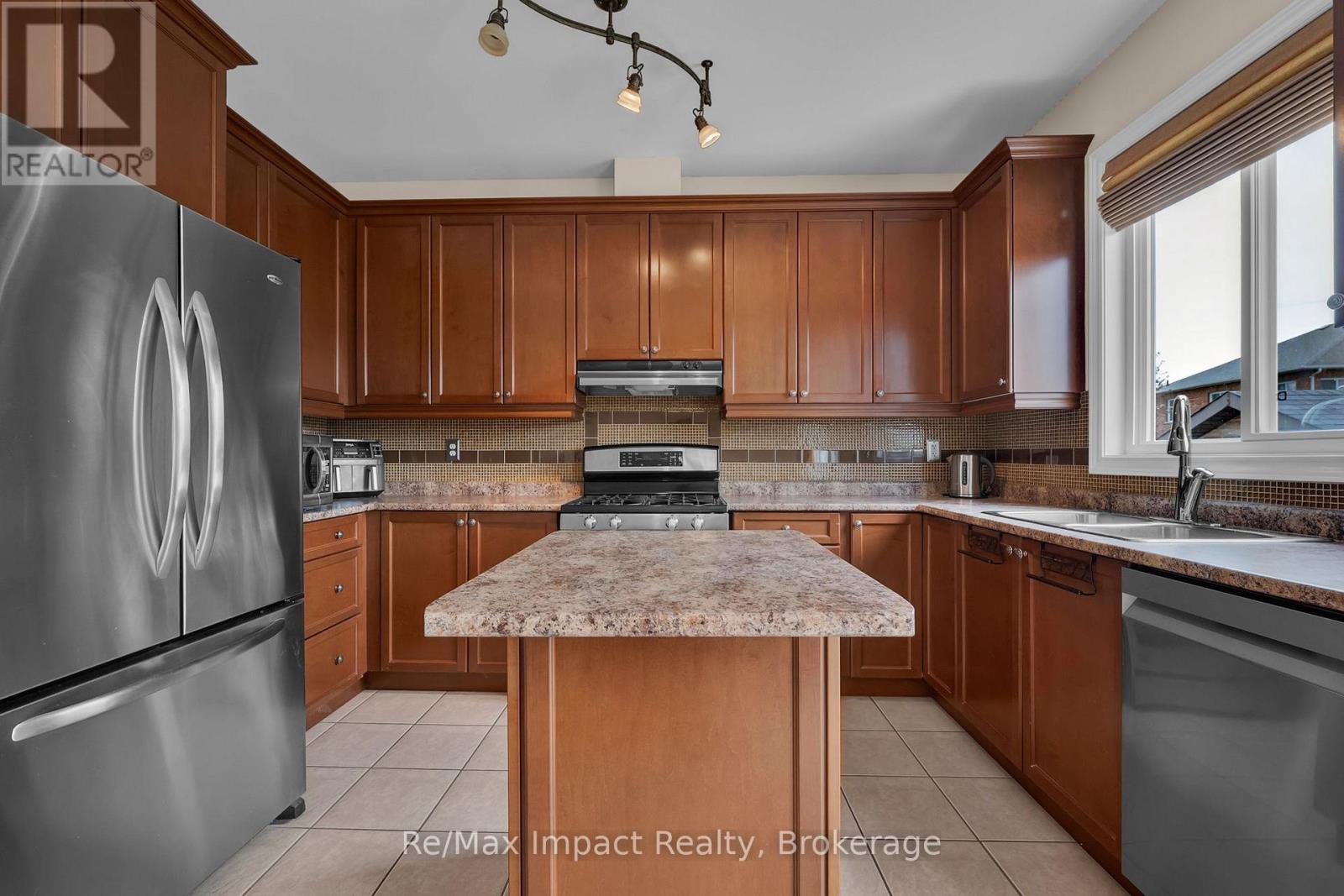14A HUNT STREET - 7